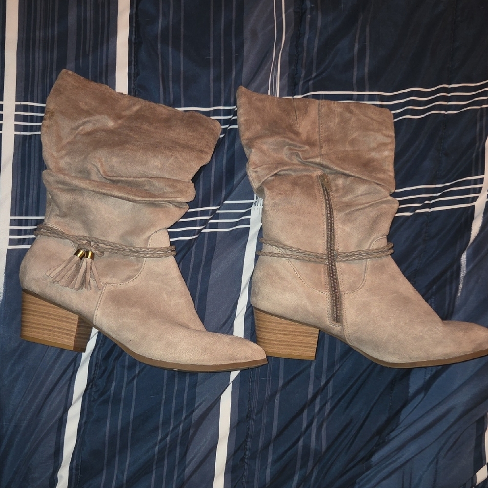 Cloudwalkers Boots Size 10